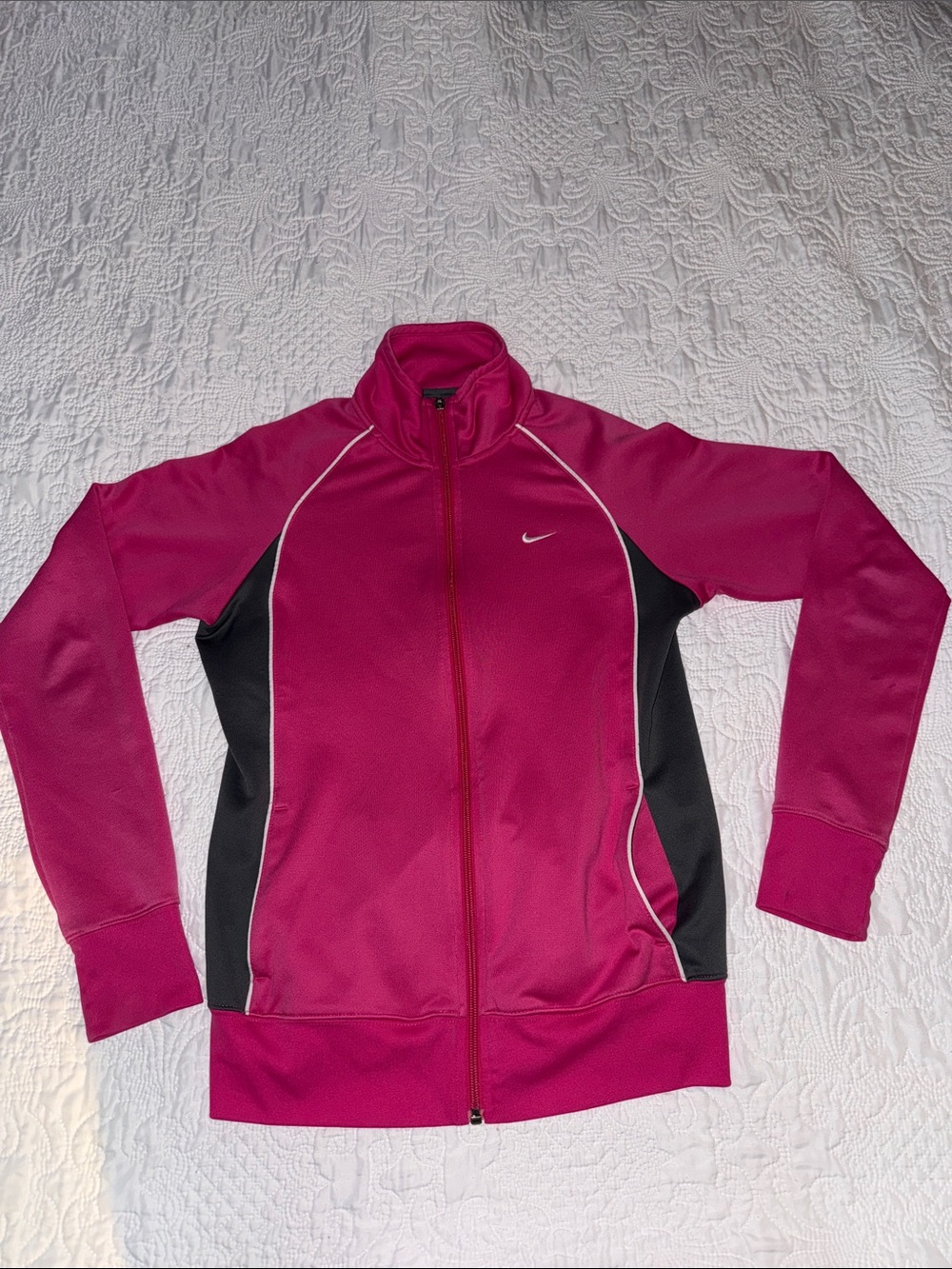 Nike Women's Fuchsia Full-Zip Jacket with Black Panels